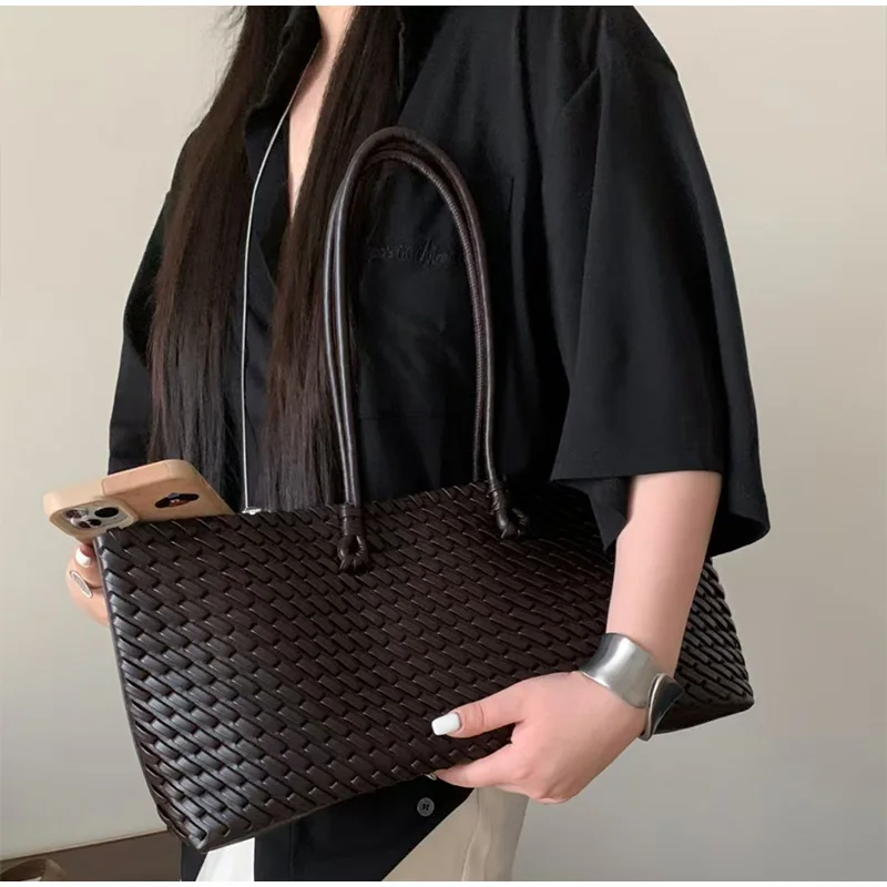Bolsa Tote de Luxo em PU Tranç - Leather Work Handbag avaliação e preço