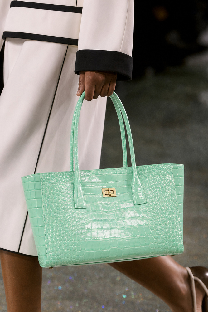 Bolsa Tote SHELKSBAG com Relev - Leather Work Handbag avaliação e preço