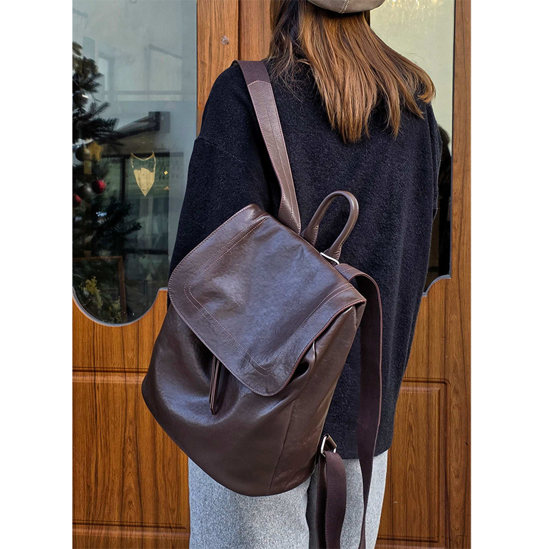 Mochila Feminina de Couro Legí - Leather Work Rucksack avaliação e preço