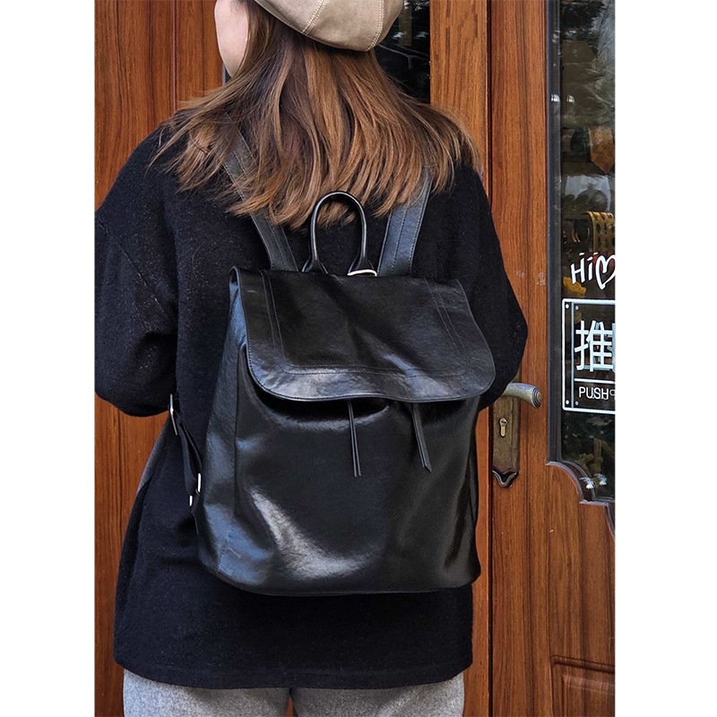 Mochila Feminina de Couro Legí - Leather Work Rucksack avaliação e preço